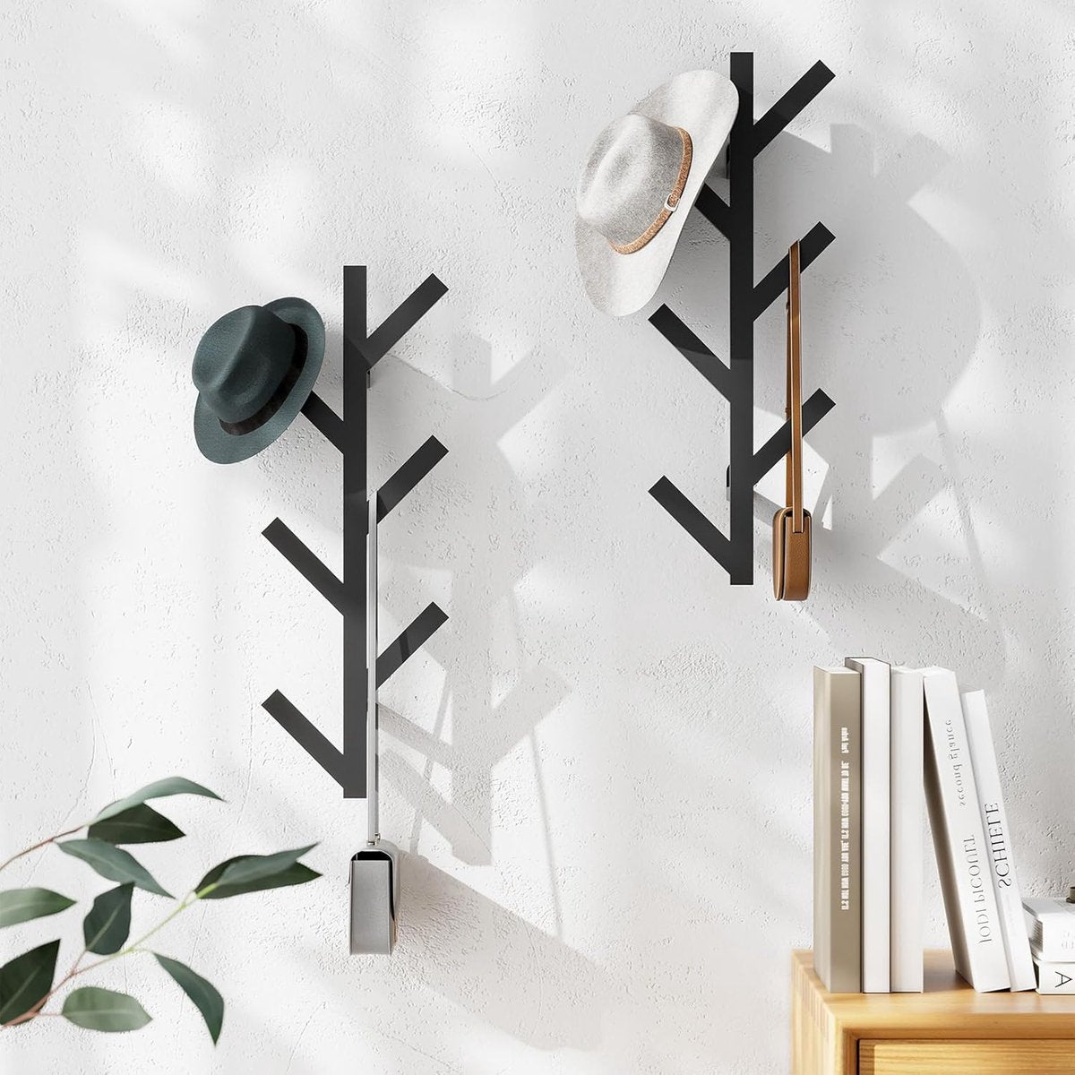 Wall-Mounted Coat Rack – 6 Hooks (Black, 78cm) {{ variant }{{ image_name }